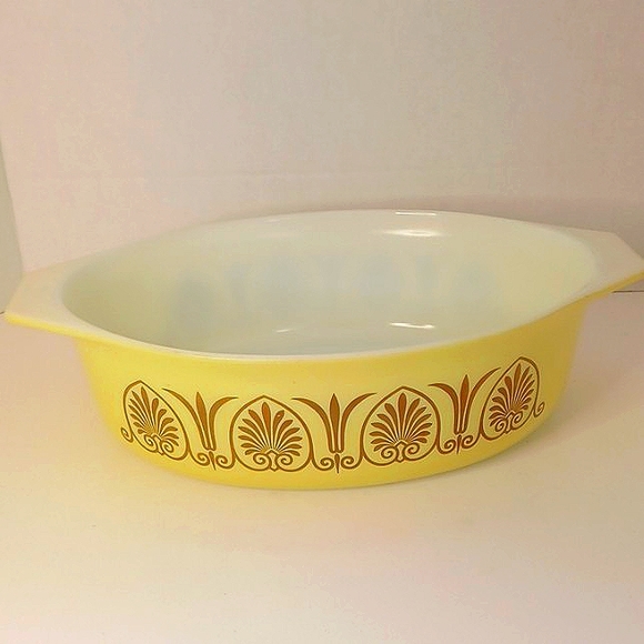 Pyrex Other - PYREX Golden Classic Promo Casserole 045 Oval 2.5 QT Very Good Condition Vintage